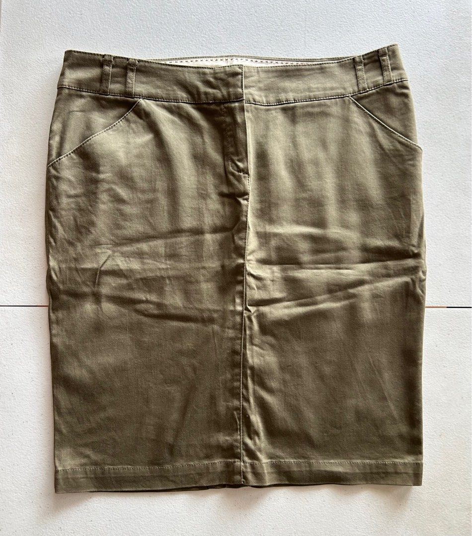 Mango Olive Green Skirt (Category: Skirts) located in Davao. Submitted by trixdeclutters (Listing ID 1402152822, Image 1). Description: REPRICED FROM 400 - No issues - Color may vary in photos due to lighting - Refer to photos for measurements - RFS: Doesn’t fit me ❗️No when worn photos! Please don’t ask me for any..