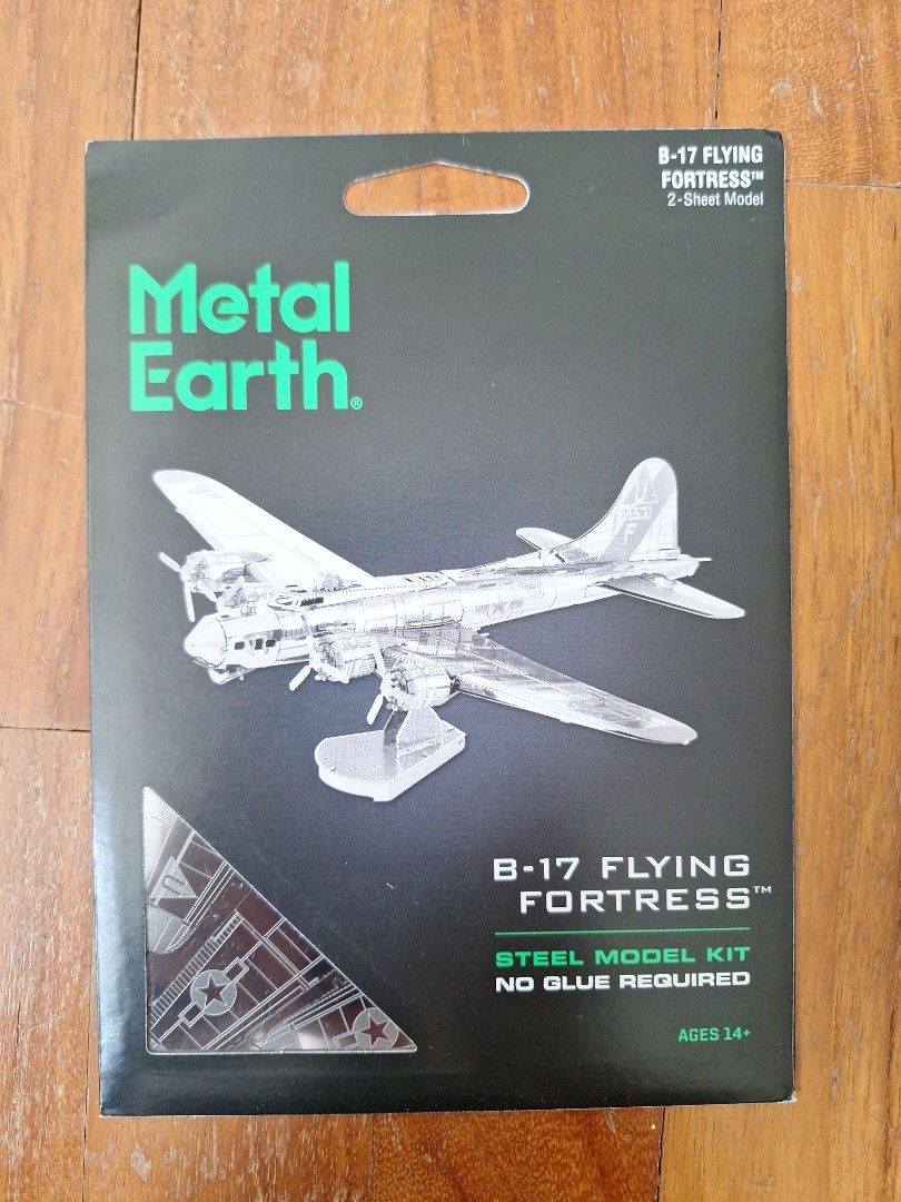 Fascinations Metal Earth B-17 Flying Fortress 3D Steel Model Kit