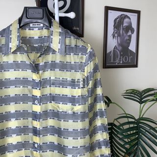(Category: ) located in . Submitted by polothreadsco (Listing ID 1402281300, Image 1). Description: .