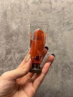 由 nbskcj (刊登 ID 1402232339，圖片 1) 提交，位於 的 (類別：)，說明：。