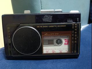 (Category: ) located in . Submitted by oldnewthingtosell8999 (Listing ID 1402112796, Image 1). Description: .