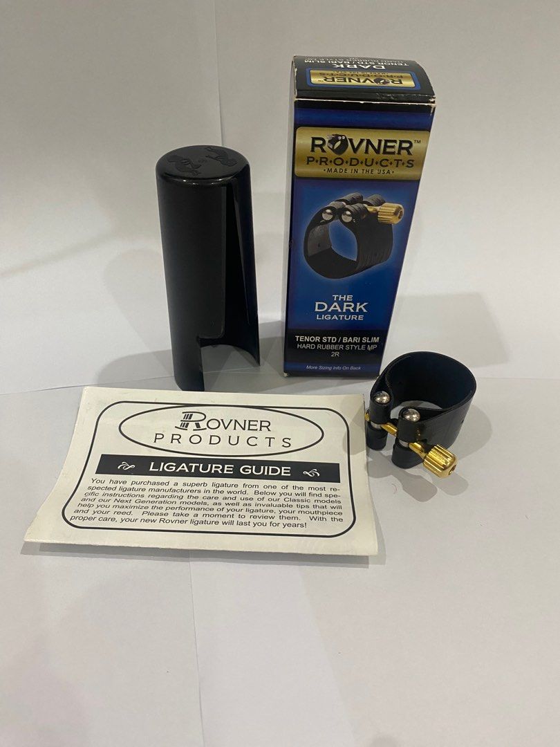 Saxophone Ligature (Category: Musical Instruments) located in Paranaque City. Submitted by kinglake (Listing ID 1402234044, Image 1). Description: - for tenor saxophone - Rovner "Dark" Size 2R with cap - includes original box and ligature guide CP# 0917-8104460.