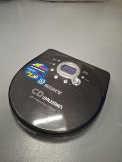 （分類：）位於 。 由 kobemuffin1984 提交（商品編號 1402273490，圖片 1）。簡介： 。