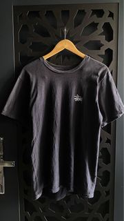 (Category: ) located in . Submitted by qi.thrifting (Listing ID 1402258019, Image 1). Description: .