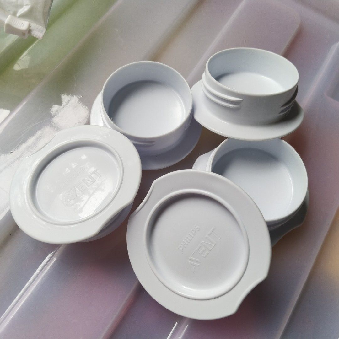 TAKE ALL Avent Via Cups Breast Pump Lid (Category: Breastfeeding & Bottle Feeding) located in Pasig City. Submitted by babylove2003 (Listing ID 1402206087, Image 2). Description: Original, new..