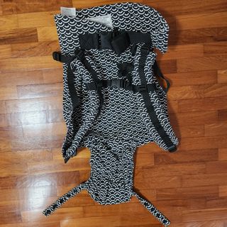 (Category: ) located in . Submitted by elmolulu (Listing ID 1402225793, Image 1). Description: .