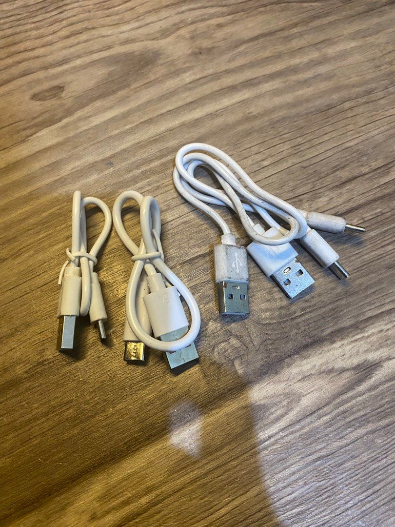 Type C cord charger (Category: Chargers & Cables) located in Manila. Submitted by toastedsiopao.o (Listing ID 1402214875, Image 1). Description: Short cord wire type c chargers 4 pcs 2 bago 2 lightly used.