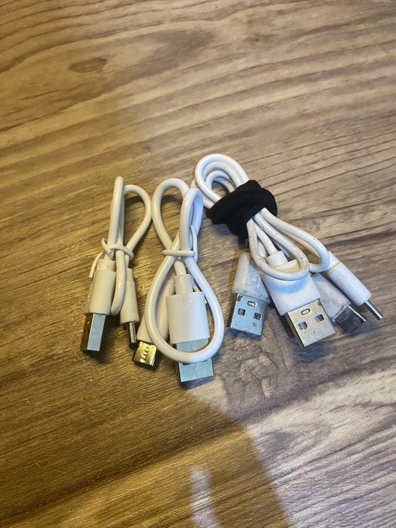 Type C cord charger (Category: Chargers & Cables) located in Manila. Submitted by toastedsiopao.o (Listing ID 1402214875, Image 2). Description: Short cord wire type c chargers 4 pcs 2 bago 2 lightly used.