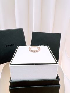 （分類：）位於 。 由 heras.luxury 提交（商品編號 1402445516，圖片 1）。簡介： 。
