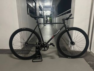(Category: ) located in . Submitted by bikehorizon (Listing ID 1402468894, Image 1). Description: .