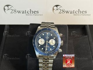 （分類：）位於 。 由 28watches 提交（商品編號 1402388797，圖片 1）。簡介： 。