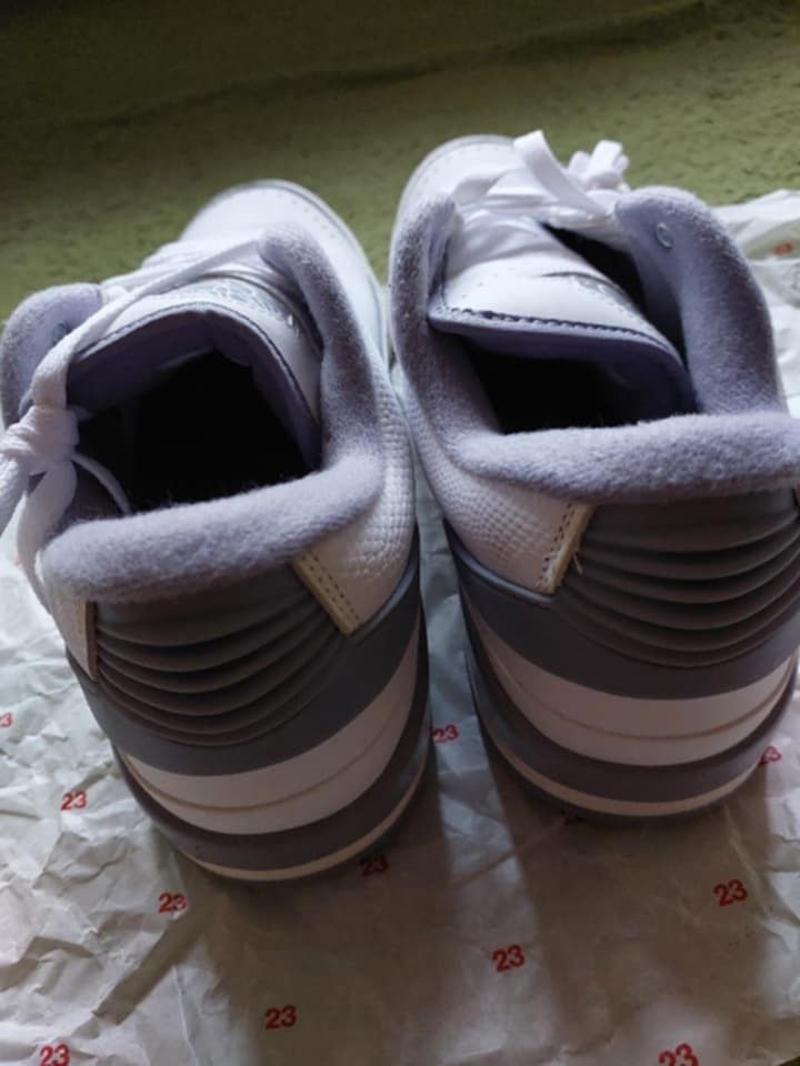 Air Jordan 2/3 White Cement (Category: Sneakers) located in Manila. Submitted by rcbajr8 (Listing ID 1402338459, Image 3). Description: - Air Jordan 2/3 White Cement sneakers - White and grey colorway - US size 10 Padala galing amerika NO box. Sinukat lng bago pa. Manila.