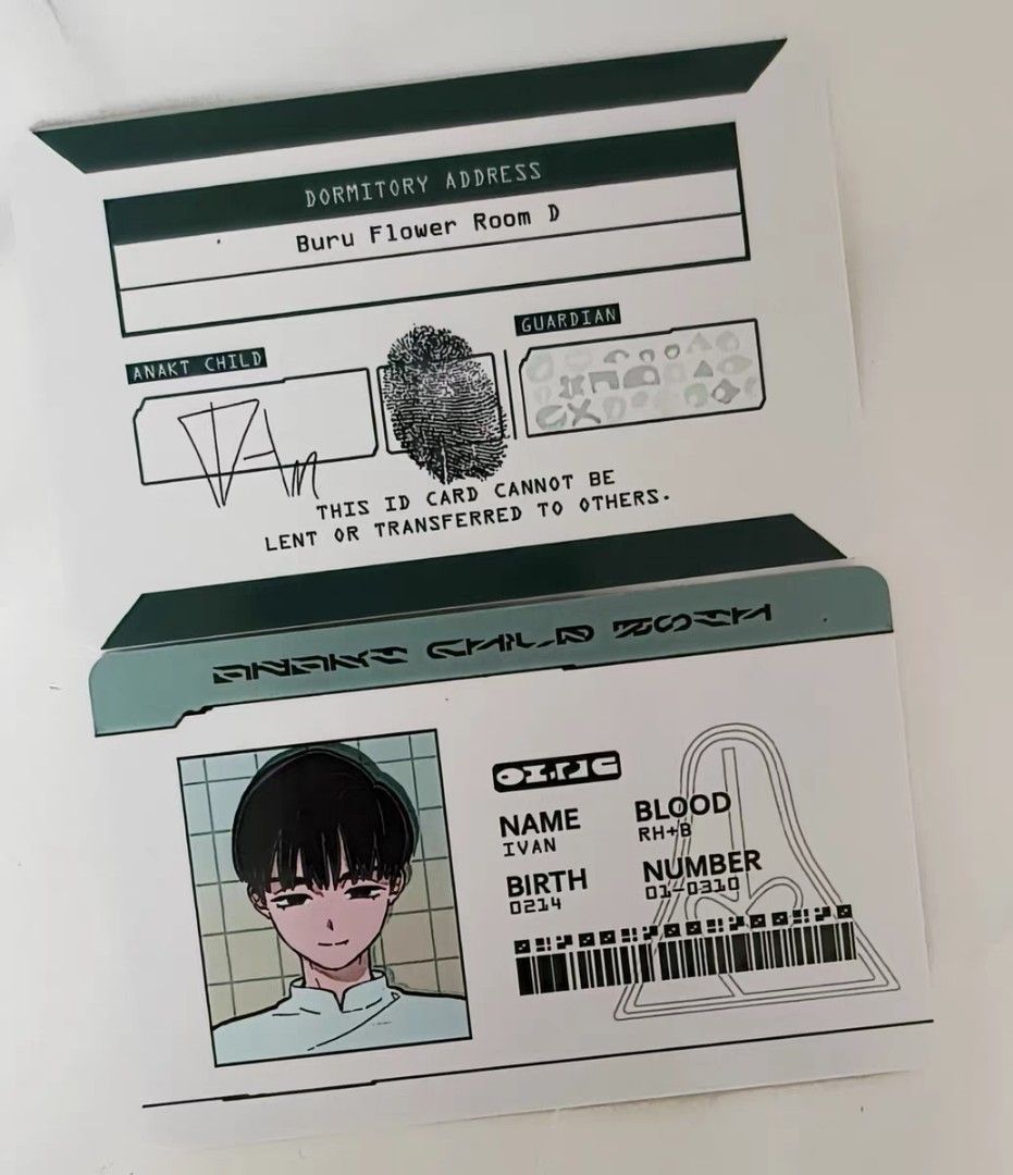 ALIEN STAGE ID CARD, Hobbies & Toys, Collectibles & Memorabilia, J-pop ...