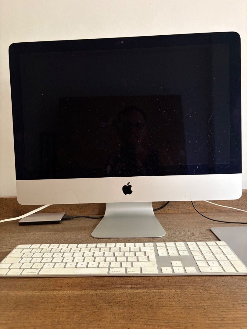 Apple iMac Retina 4K 21.5-inch (2017), Computers & Tech, Desktops on ...