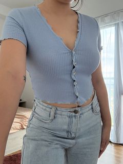 (Category: ) located in . Submitted by sabrina108 (Listing ID 1402376486, Image 1). Description: .