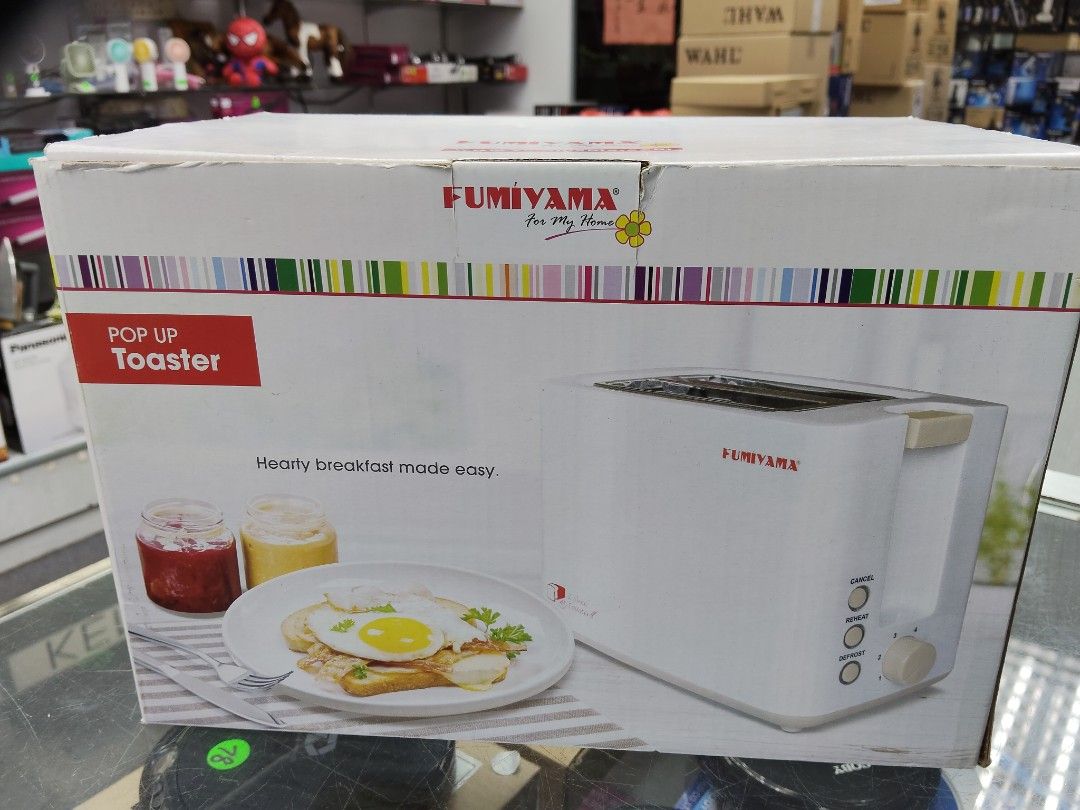 Bread Toaster (Category: Ovens & Toasters) located in Singapore. Submitted by raymond1 (Listing ID 1402384846, Image 1). Description: .