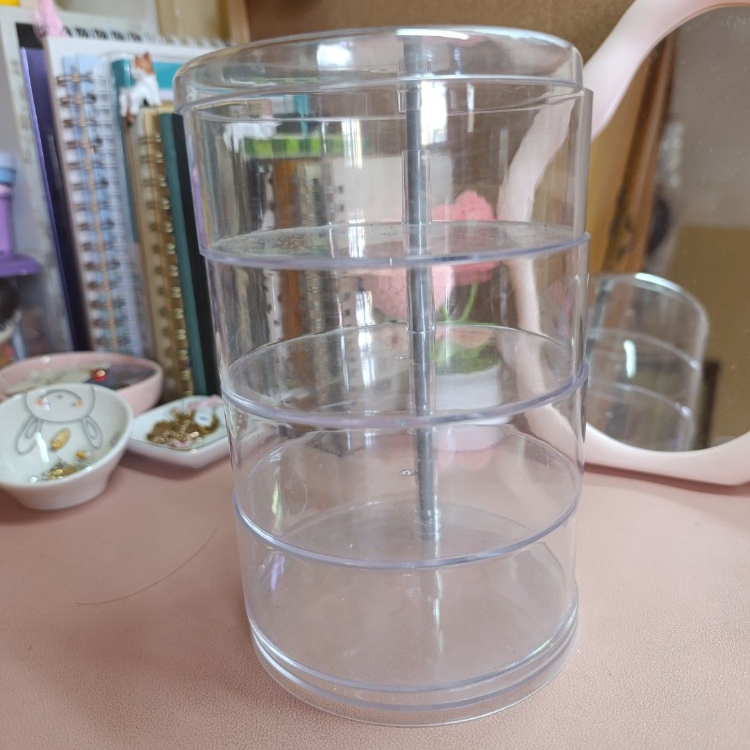 Clear Acrylic Rotating Organizer (Category: Storage Boxes & Baskets) located in Las Pinas. Submitted by min_yanna (Listing ID 1402307724, Image 1). Description: - Rotating design for easy access - Clear acrylic for visibility - Ideal for cosmetics, jewelry, and crafts - Space-saving storage - Stylish design for desk or vanity - Payment options: GCash/BDO - Shipping via SDD/Flash Express - Item location: Pamplona Uno, Las Piñas City .