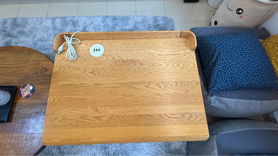 Computer Table with drawer & USB socket (Category: Other Home Furniture) located in Singapore. Submitted by wynes13 (Listing ID 1402295618, Image 3). Description: .
