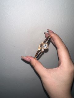 (Category: ) located in . Submitted by fioox (Listing ID 1402460114, Image 1). Description: .