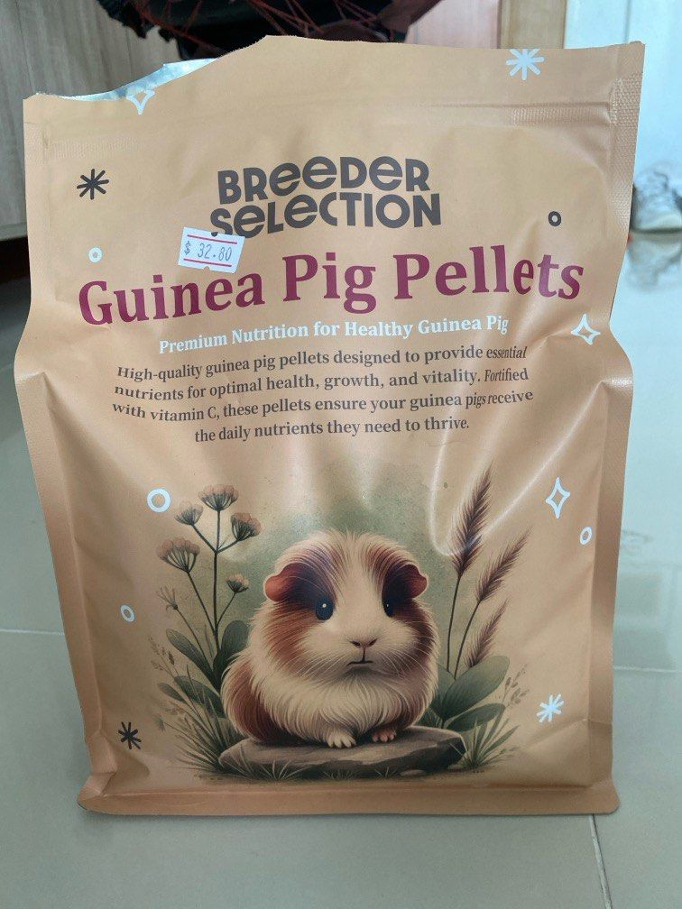 Guinea Pig Breeder Selection Pellets, Pet Supplies, Pet Food on Carousell