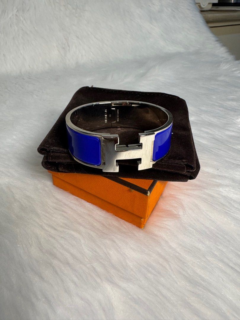 Hermes Clic H Bracelet Blue (Category: Luxury Accessories) located in San Juan City. Submitted by seeclosetfinds (Listing ID 1402410172, Image 3). Description: HERMES Royal Blue Enamel Palladium Plated Clic Clac ( Medium Size ) Condition : BRAND NEW Market Price : 45,000.00 Selling Price : 38,000.00.