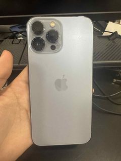 (Category: ) located in . Submitted by used_iphone (Listing ID 1402372562, Image 1). Description: .