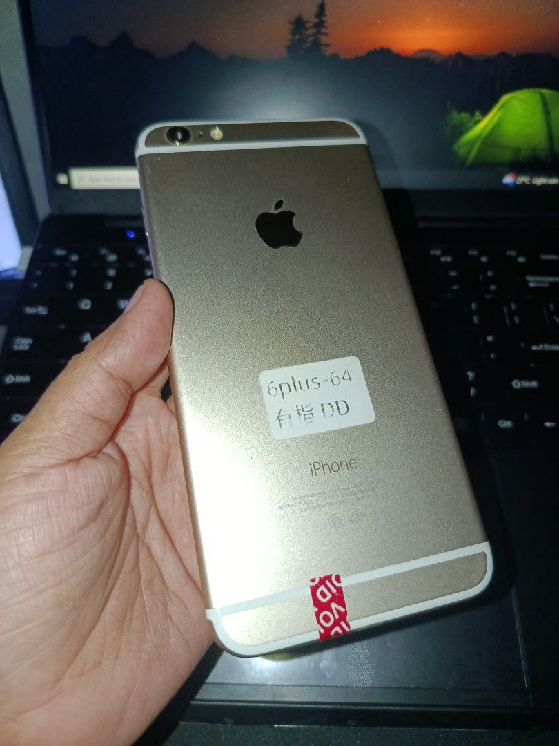 Iphone 6 plus 64gb (Category: iPhone 6 Series) located in Mariveles. Submitted by shallymay (Listing ID 1402414240, Image 2). Description: with wire only.
