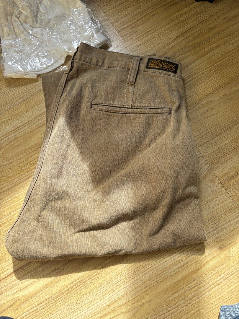 Iron Heart Brown Pants (Category: Jeans) located in Makati City. Submitted by demonito (Listing ID 1402295671, Image 3). Description: - Brown Iron Heart pants - Zip fly - Two front pockets - Two back pockets - Iron Heart logo detail - Made of durable material - Solid brown color.