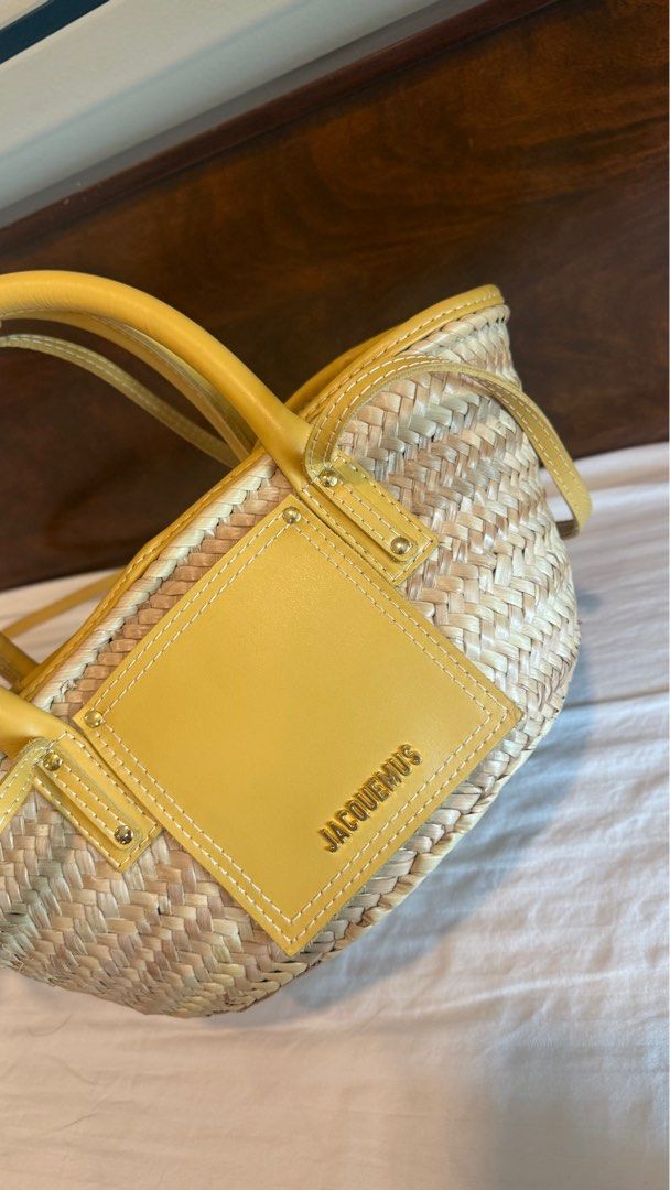 Authentic Jacquemus Le Panier Soleil Basket Tote Bag (Category: Luxury Bags & Wallets) located in Taguig. Submitted by maliashoppingaccount (Listing ID 1402337366, Image 3). Description: Authentic Jacquemus Le Panier Soleil bag With dustbag Good as new 💯 Money Back Guarantee Available unless stated sold .