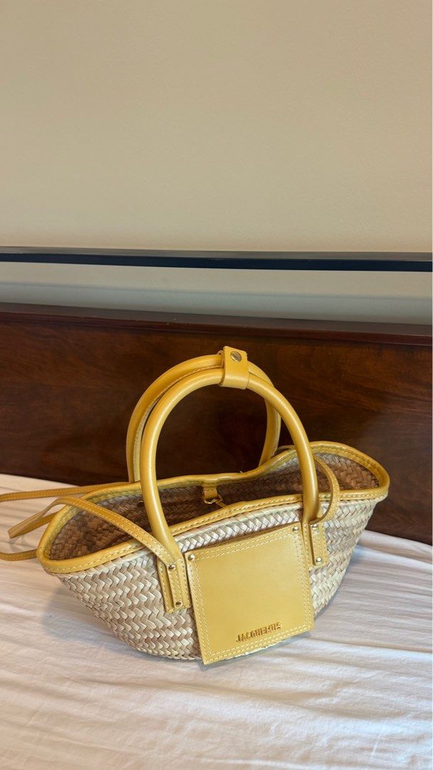 Authentic Jacquemus Le Panier Soleil Basket Tote Bag (Category: Luxury Bags & Wallets) located in Taguig. Submitted by maliashoppingaccount (Listing ID 1402337366, Image 1). Description: Authentic Jacquemus Le Panier Soleil bag With dustbag Good as new 💯 Money Back Guarantee Available unless stated sold .