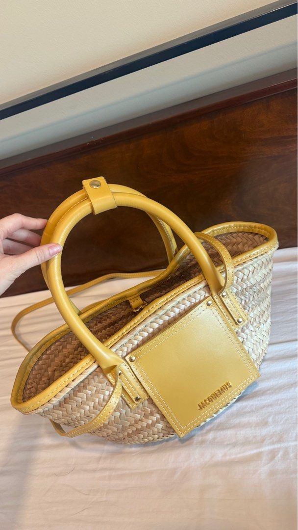 Authentic Jacquemus Le Panier Soleil Basket Tote Bag (Category: Luxury Bags & Wallets) located in Taguig. Submitted by maliashoppingaccount (Listing ID 1402337366, Image 2). Description: Authentic Jacquemus Le Panier Soleil bag With dustbag Good as new 💯 Money Back Guarantee Available unless stated sold .