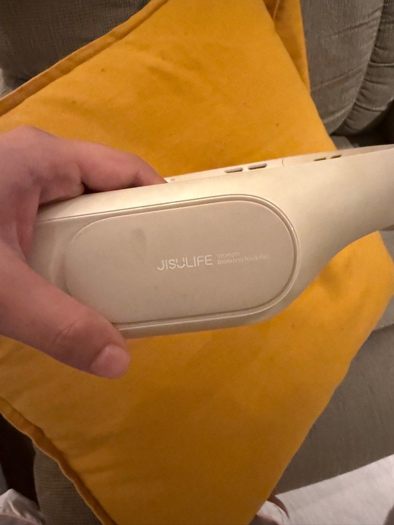 JISULIFE Portable Bladeless Neck Fan (Category: Fans) located in Quezon City. Submitted by alvatec (Listing ID 1402408545, Image 1). Description: .