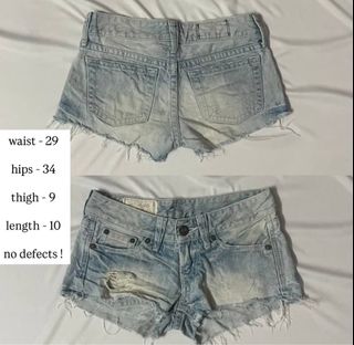 (Category: ) located in . Submitted by wispwhorefourlyfe (Listing ID 1402291336, Image 1). Description: .