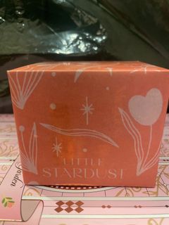 （分類：）位於 。 由 kiiio_o 提交（商品編號 1402419519，圖片 1）。簡介： 。