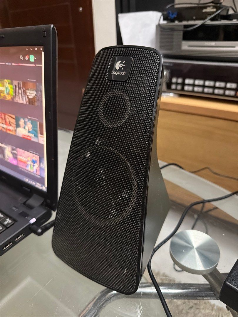 Logitech Z520 Speaker System (Category: Soundbars, Speakers & Amplifiers) located in Bulacan. Submitted by mysticdeer.6d7f47 (Listing ID 1402454299, Image 1). Description: Loud speaker 220V .