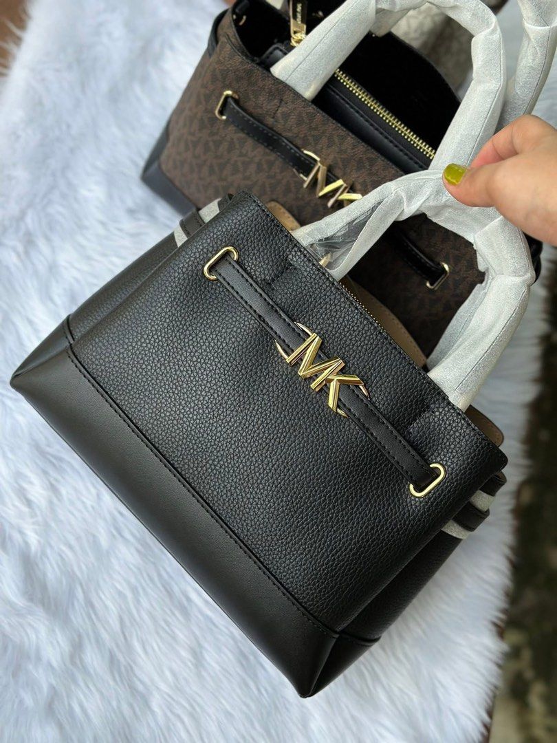 Michael Kors Reed Satchel (Category: Luxury Bags & Wallets) located in Santa Rosa. Submitted by miqboutique (Listing ID 1402374340, Image 2). Description: MK Reed Satchel ₱5,950 + SF • Ready to ship • Guaranteed Original Fb page: Miq's Boutique.