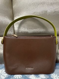 （分類：）位於 。 由 geminii 提交（商品編號 1402453649，圖片 1）。簡介： 。