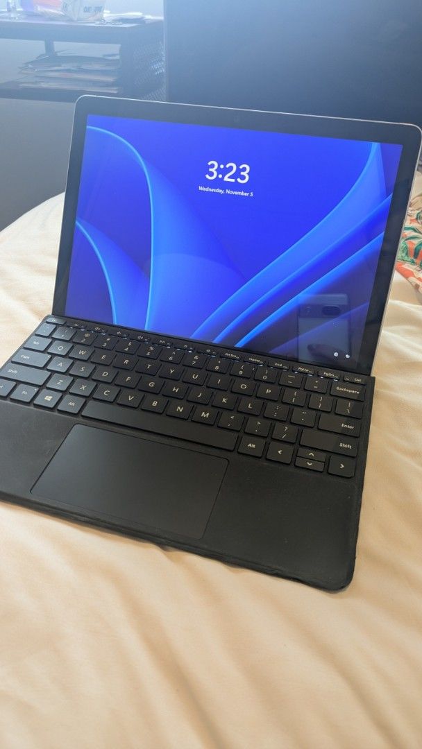 Microsoft Surface Go 2 - 4GB RAM