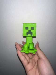(Category: ) located in . Submitted by fioox (Listing ID 1402460210, Image 1). Description: .