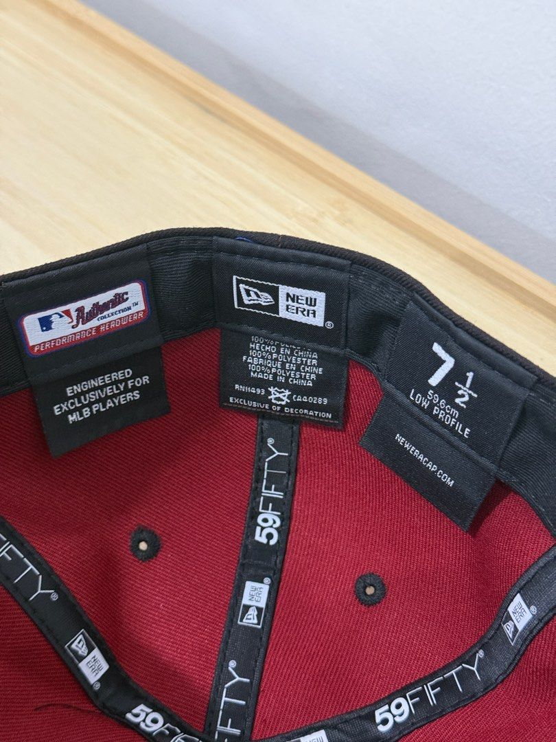 New Era 59FIFTY Arizona Diamondbacks (Category: Caps & Hats) located in Paranaque City. Submitted by xgabe (Listing ID 1402402805, Image 3). Description: • Low Profile • Size 7 1/2 (59.6cm).