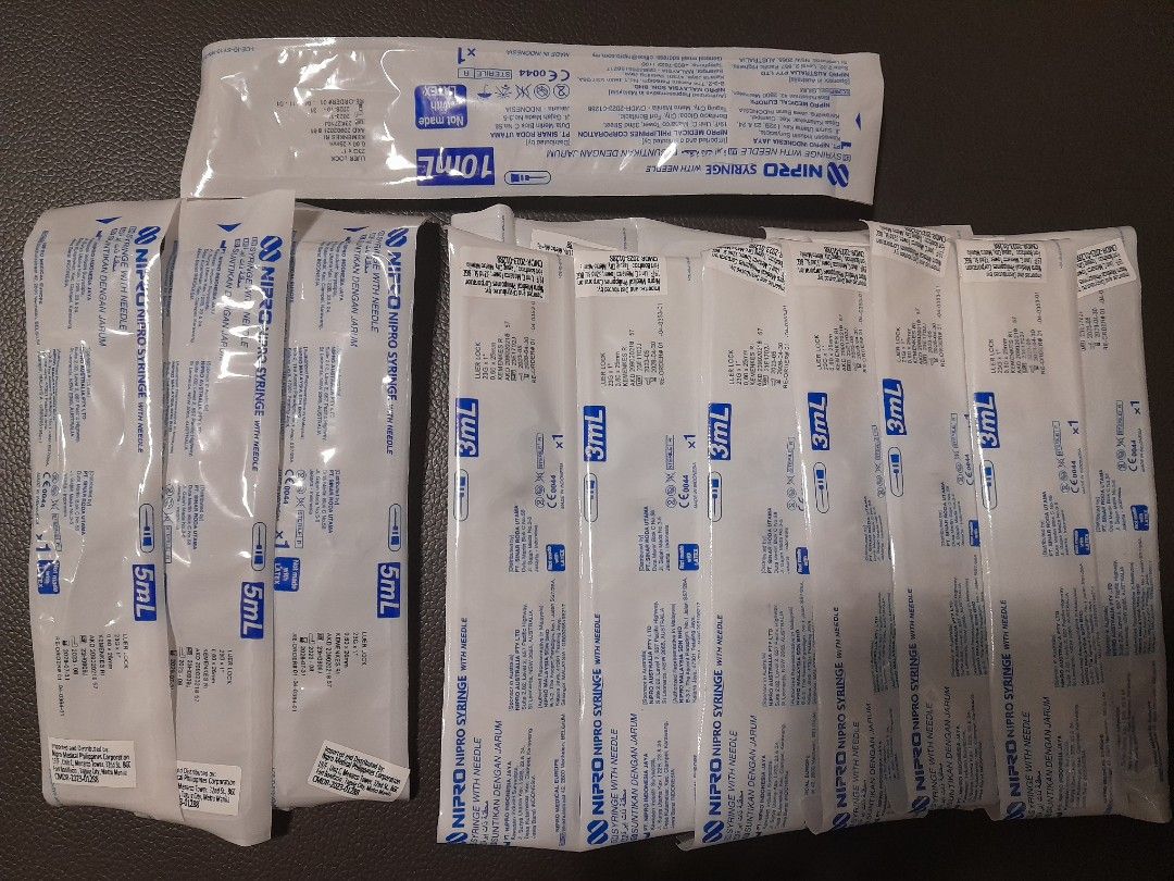 Nipro Syringe | Med Supplies (Category: Medical Supplies & Tools) located in Cabanatuan. Submitted by smoochiecatto (Listing ID 1402418225, Image 2). Description: selling some of my med supplies, medtech student here. nipro syringe w needle ⤷ 3ml [ 17 pieces ] ⤷ 5ml [ 3 pieces ] ⤷ 10ml [ 1 piece ] 𓏔 TAKE ALL for 150 𓏔 dm for more info 🚚 jnt | lbc 💸 dop | payo.