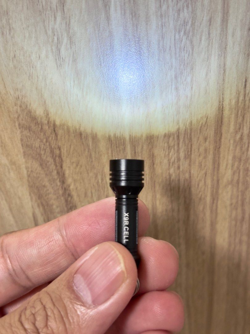 Olight X9R Cell (Category: Flashes) located in Pasig City. Submitted by a21deleon (Listing ID 1402422344, Image 3). Description: Rare and limited product Comes with extra cells Complete inclusions 3k.