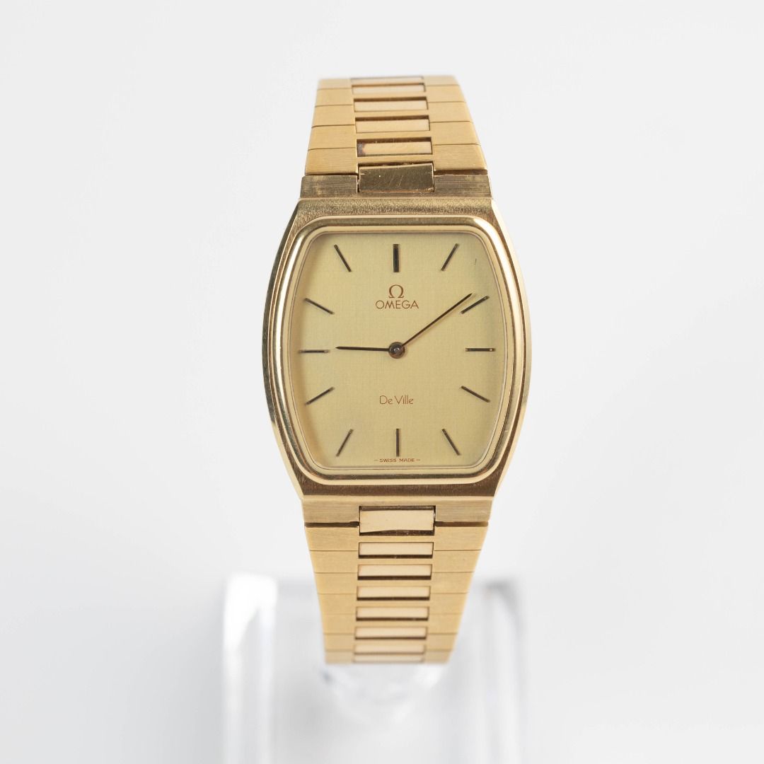 Omega De Ville Quartz Ref. 595.0030 (Category: Luxury Watches) located in Las Pinas. Submitted by collectiblewatchesmanila (Listing ID 1402385900, Image 1). Description: Omega De Ville Quartz Ref. 595.0030 A refined and minimalist dress watch from the golden era of Omega’s De Ville line. This vintage Omega De Ville Quartz Ref. 191.0052, dating from the early to mid-1980s, combines timeless design and Swiss precision in a slim gold-plated case wit
