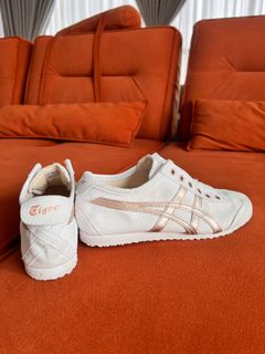 (Category: ) located in . Submitted by nah_preloved (Listing ID 1402363131, Image 1). Description: .