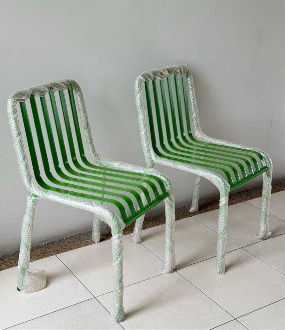 Outdoor Chair (Category: Chairs) located in Makati City. Submitted by arjayv (Listing ID 1402328745, Image 3). Description: Brand New. 9k each. 2pcs available. One round table also available for 15k.