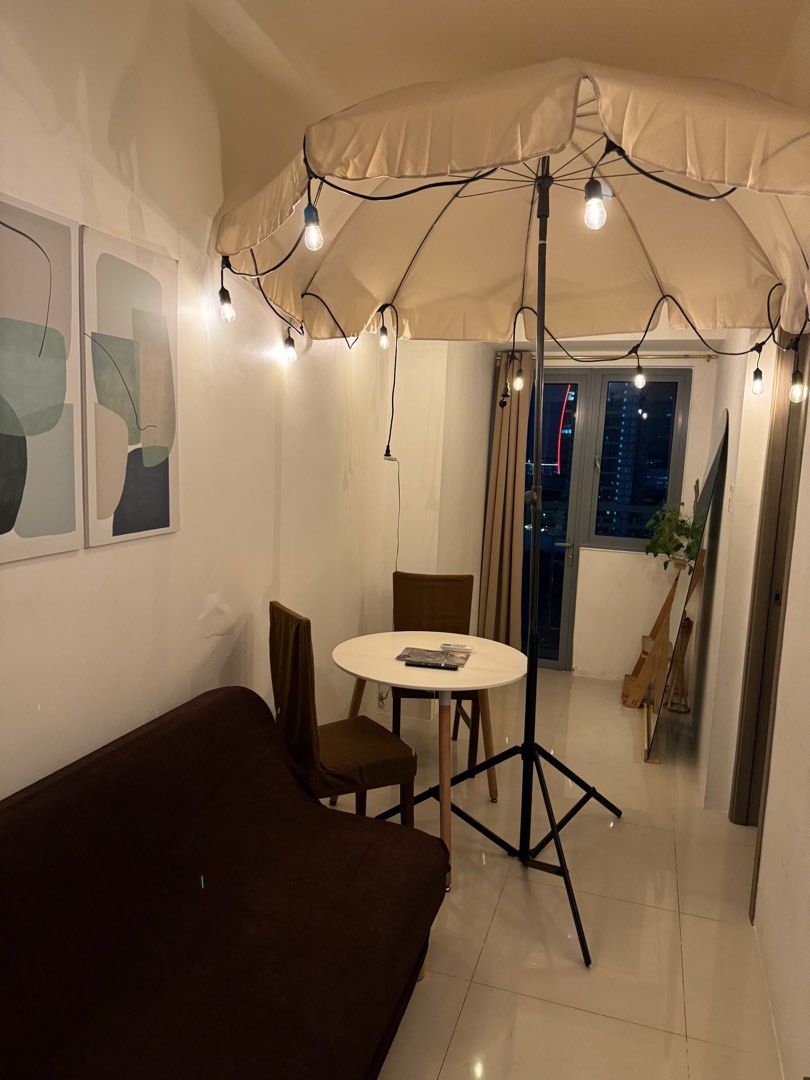 Outdoor Indoor Big Umbrella (Category: Umbrellas) located in Manila. Submitted by ivanchiao (Listing ID 1402462408, Image 1). Description: .