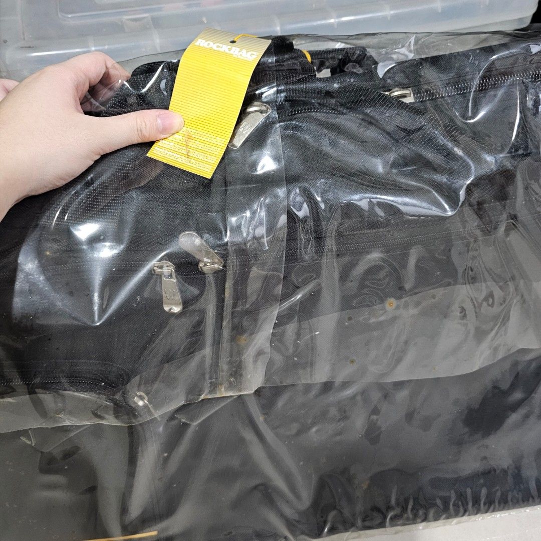 PIANO BAG 88 KEYS AUTHENTIC ROCKBAG (Category: Musical Instruments) located in Manila. Submitted by closet_ng_mama_ko (Listing ID 1402464135, Image 3). Description: DONT LIKE THE PRICE? FEEL FREE TO MAKE AN OFFER ❣ Item: 88 Keys Piano Bag Brand: Rockbag (Authentic) ➡️ Never used, kept in storage only ➡️ Spots are on the PLASTIC, not on the bag ➡️ Paid around PHP9K original price ❣PERFECT GIFT FOR ANY OCCASSION.