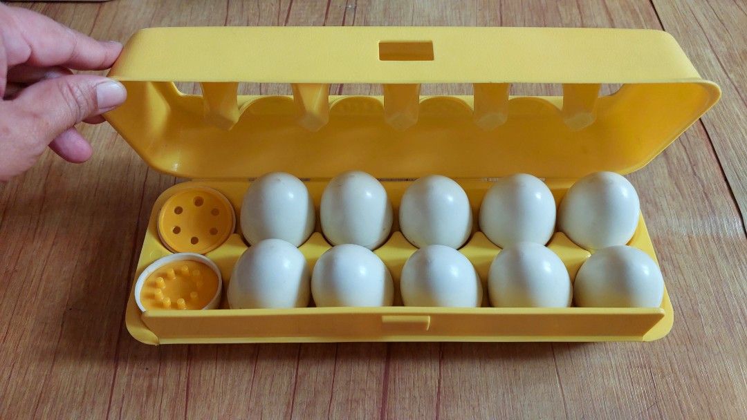 Playskool Counting Eggs Educational Toy Vintage (Category: Educational & Learning Toys) located in Manila. Submitted by tsinelasni55674 (Listing ID 1402300569, Image 3). Description: - Vintage Playskool Counting Eggs toy - Rare, Vintage 1987 - Teaches numbers and counting - Includes a yellow egg carton - AS IS - Actual Photos - Contains 12 egg-shaped pieces - 2 lost pair no. 6 & 9 - Comes with two counting inserts - Inserts have pegs and holes fo