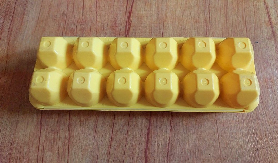 Playskool Counting Eggs Educational Toy Vintage (Category: Educational & Learning Toys) located in Manila. Submitted by tsinelasni55674 (Listing ID 1402300569, Image 2). Description: - Vintage Playskool Counting Eggs toy - Rare, Vintage 1987 - Teaches numbers and counting - Includes a yellow egg carton - AS IS - Actual Photos - Contains 12 egg-shaped pieces - 2 lost pair no. 6 & 9 - Comes with two counting inserts - Inserts have pegs and holes fo