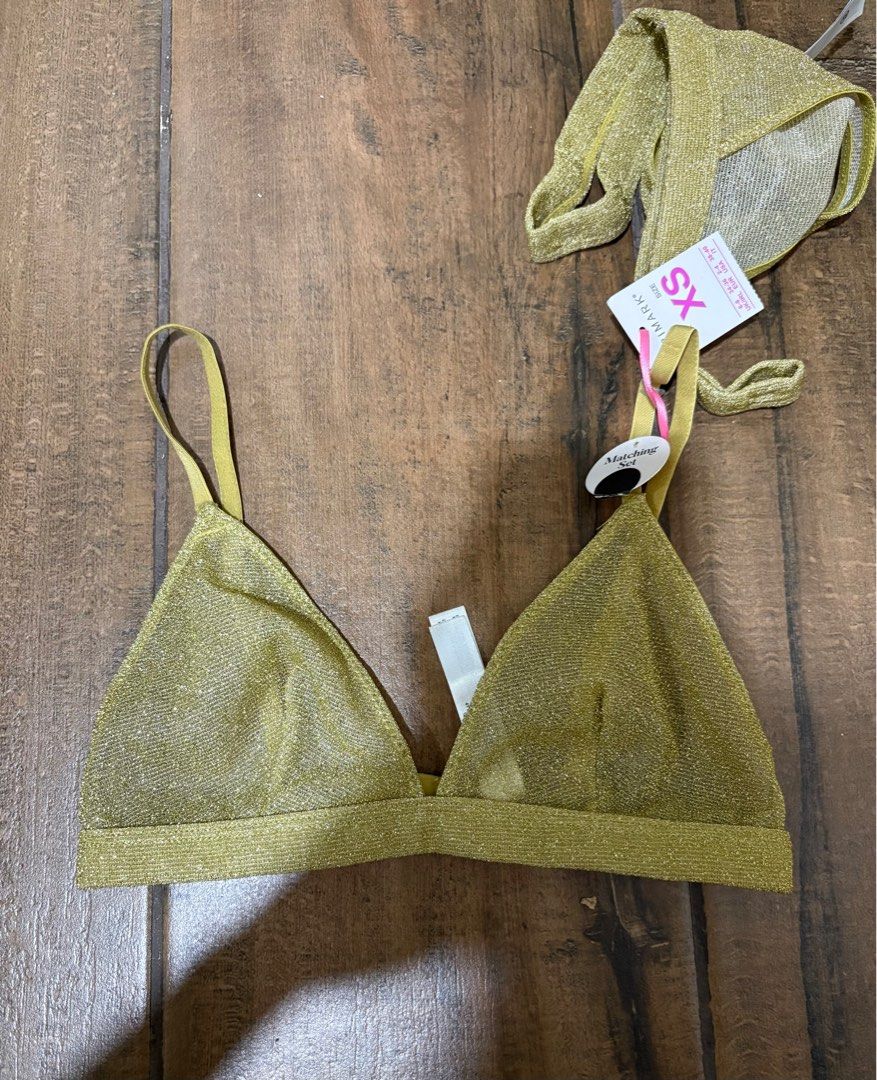 Primark Matching Thong Set - XS (metallic gold) (Category: Bikinis & Swimsuits) located in Bacolod City. Submitted by nikituuuh (Listing ID 1402344004, Image 2). Description: - Primark gold matching thong set - Size: XS - Includes triangle top and thong bottom - Triangle top with thin straps - New with tags.